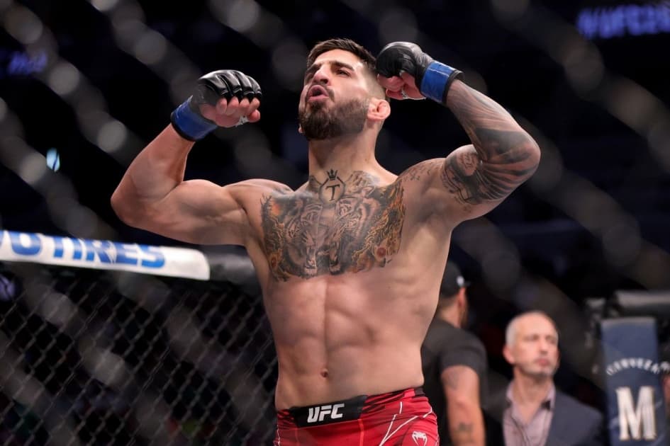 Илия Топурия хочет бой с Исламом Махачевым за третий пояс UFC