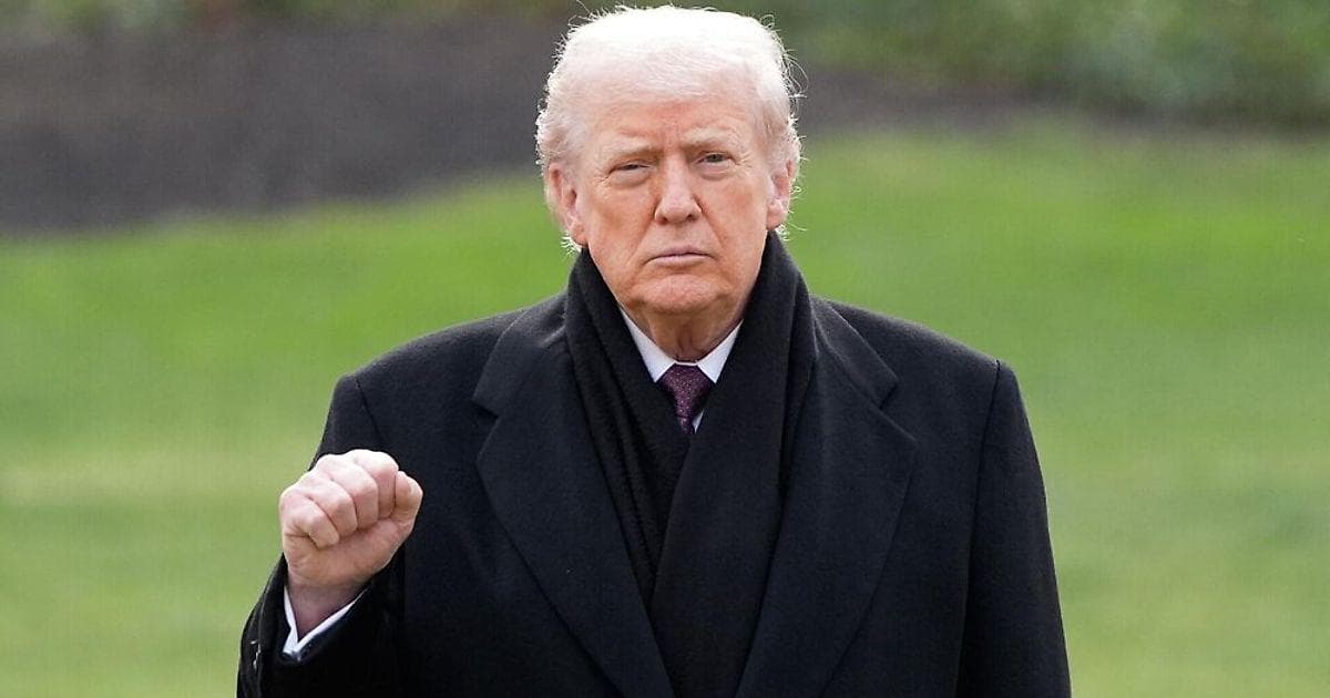 Племянница Трампа о поражении США: «Грустно, что он думает, что может победить только жульничая»