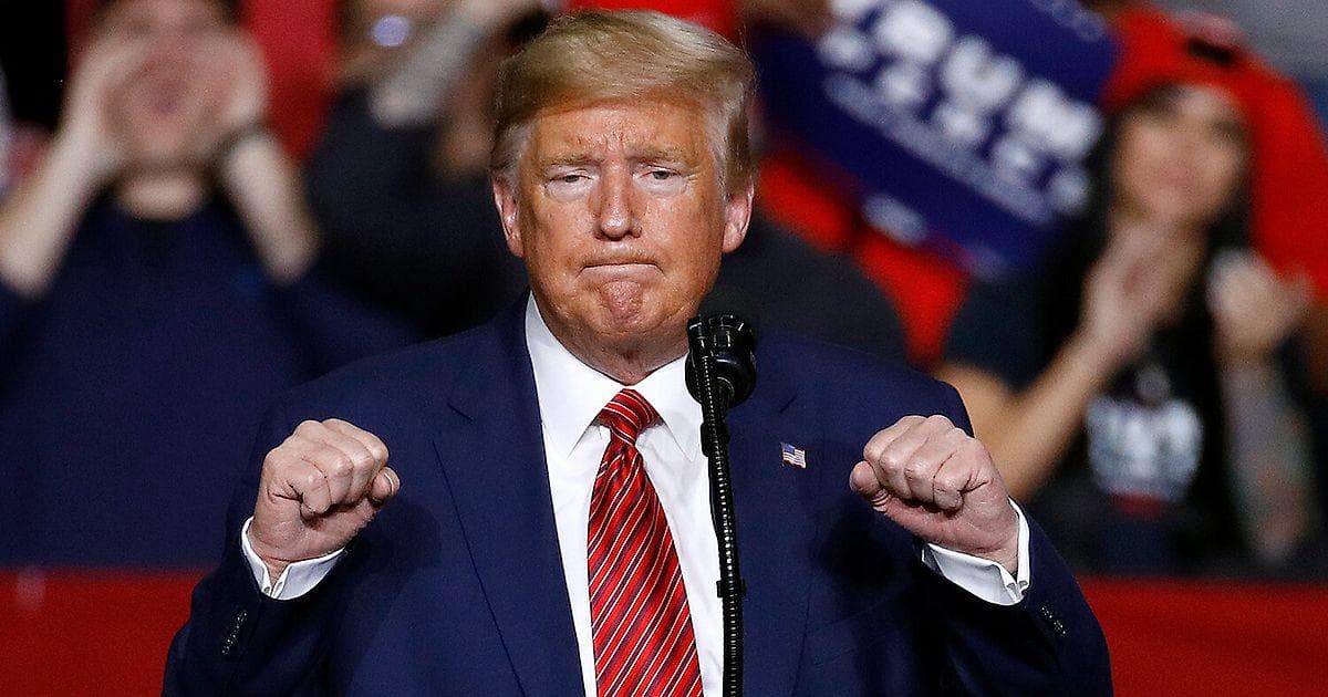 Трамп ввел 50% пошлины на клюшки из Канады в ответ на дискриминацию американских товаров