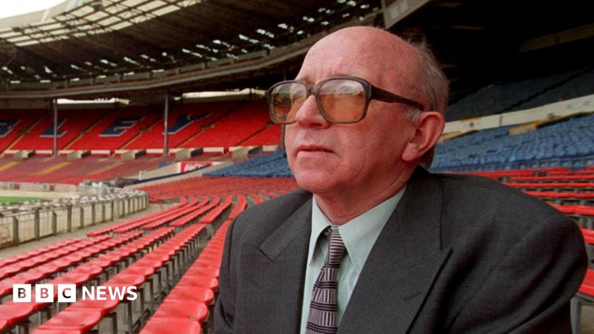 Nobby Stiles diagnosed with brain disease due to head injuries